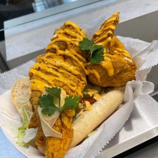 Fried Chicken Po' Boy